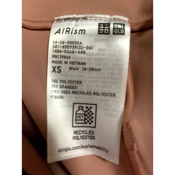 Uniqlo AIRism Ultra Stretch Working Out Shorts with Pockets Pink/Mauve Size XS - Picture 7 of 7